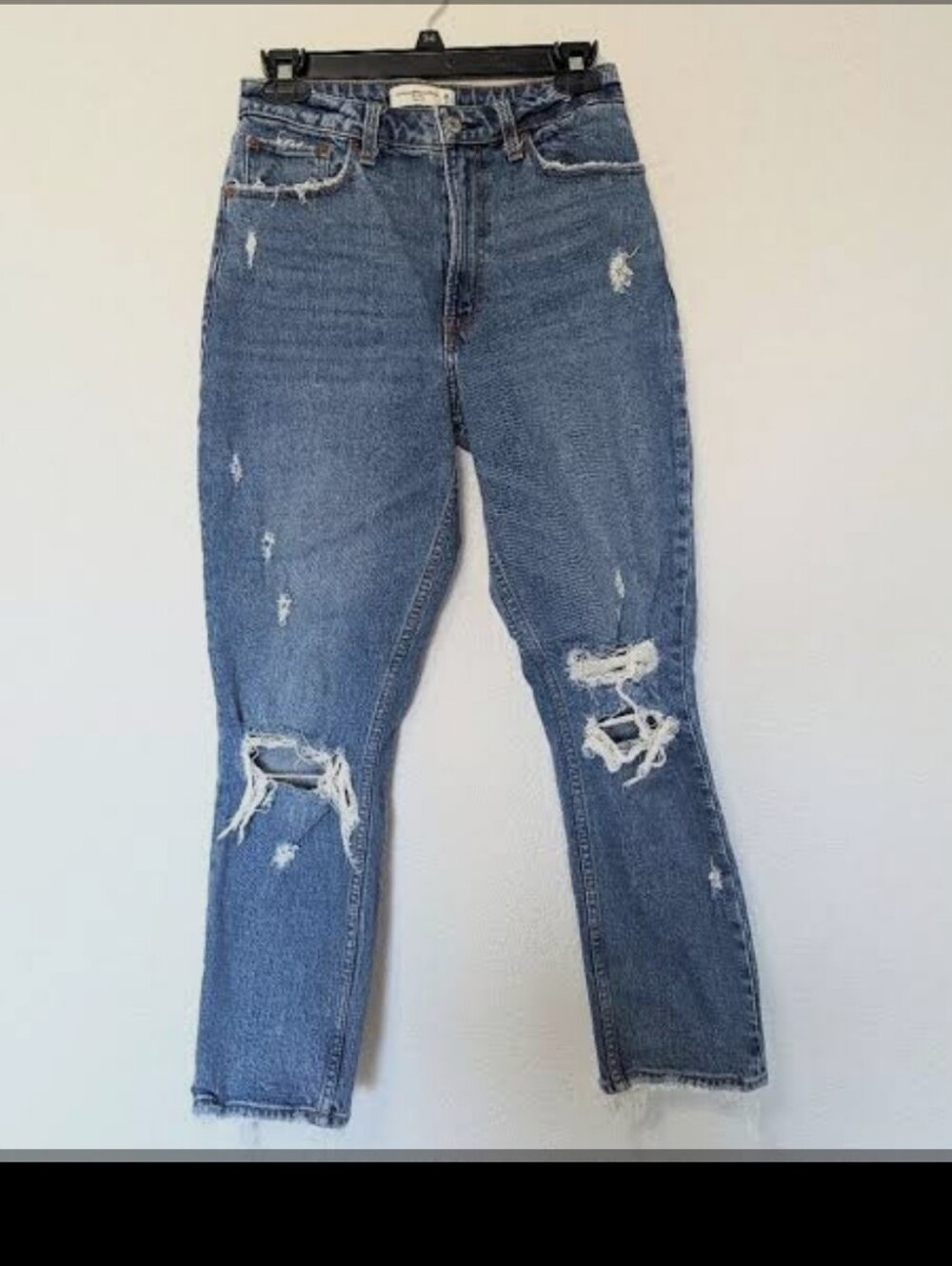Women’s Abercrombie & Fitch The Mom High Rise Curve ❤️ Distressed Blue Jeans